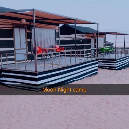 Moon Night Camp Hotel Wadi Rum Exterior foto