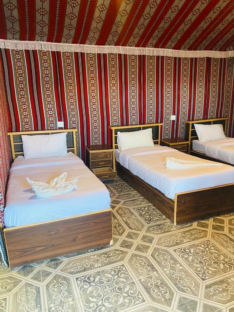 Moon Night Camp Hotel Wadi Rum Exterior foto